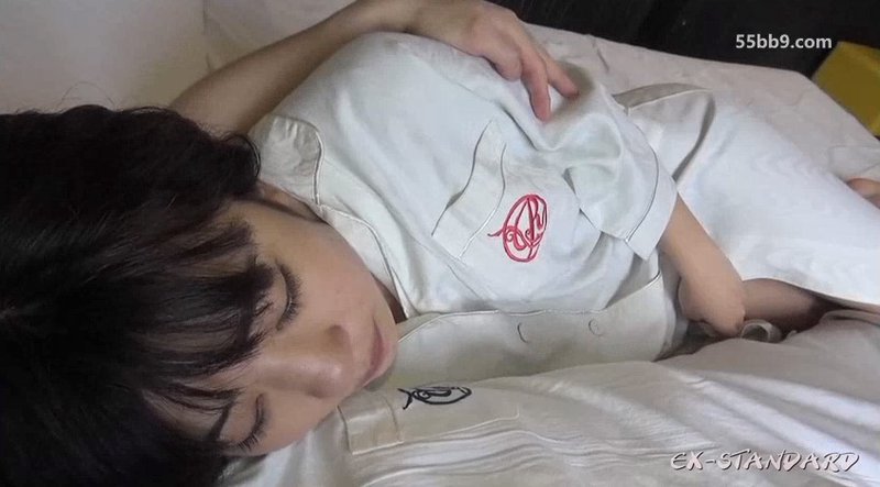 凛酱18岁 短发SEX FC2PPV-4801318