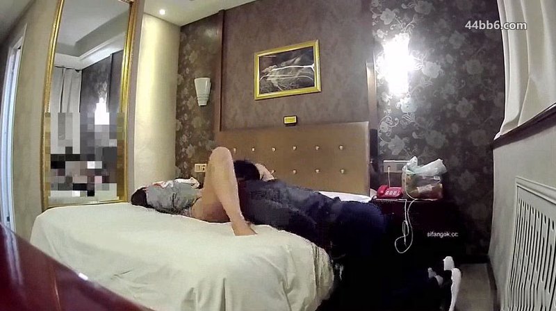 撩妹约炮大神原创，在读学生妹兼职声优主播，反差型，叫声骚气，嘴里喊着不要不要，却欲拒还迎