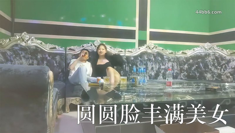 歌厅探花陈先生KTV第二场圆圆脸丰满美女沙发特写多姿势啪啪完整版